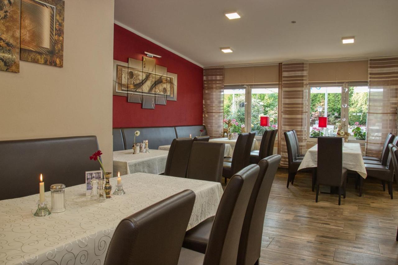 Wellnesshotel Deine Auszeit, Adults Only Achslach Ngoại thất bức ảnh