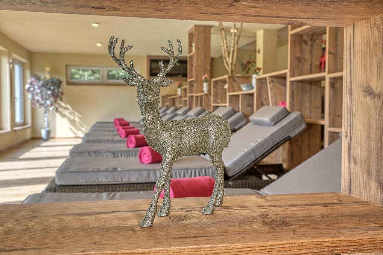 Wellnesshotel Deine Auszeit, Adults Only Achslach Ngoại thất bức ảnh