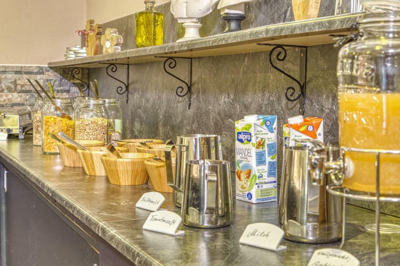 Wellnesshotel Deine Auszeit, Adults Only Achslach Ngoại thất bức ảnh